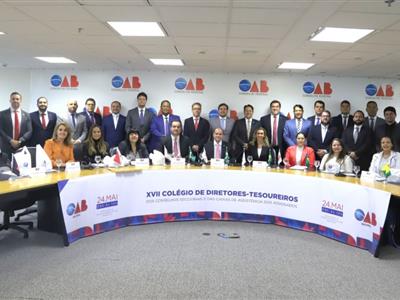 Foto da Notícia: Diretor-Tesoureiro Helmut Daltro participa de Colégio Nacional para alinhar gestão financeira do Sistema OAB